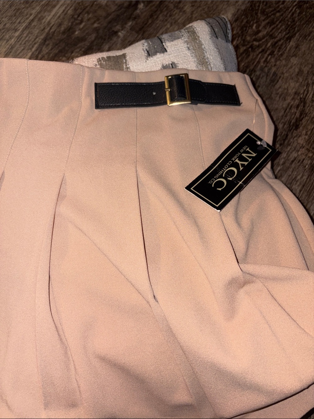 High-Waist Pleated Skater Skirt in tan with Buckle Detail - Picture 3 of 3